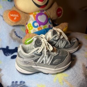 New Balance Kids Gray Sneakers, Used in perfect condition